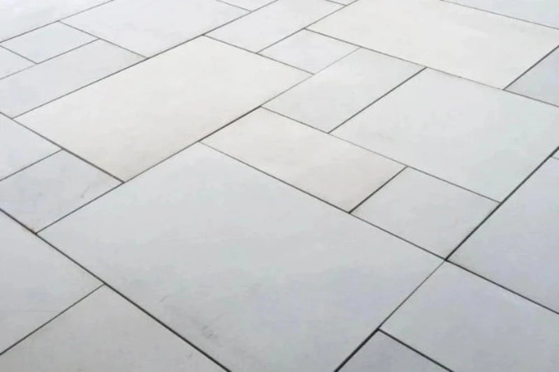 Kandla Grey Sawn & Honed Indian Sandstone - Patio Pack - 22mm Calibrated - Paving Slabs