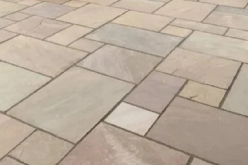 Raj Green Indian Sandstone - Patio Pack - 22mm Calibrated - Paving Slabs