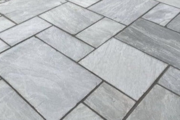 Kandla Grey Indian Sandstone - Patio Pack - 22mm Calibrated - Paving Slabs