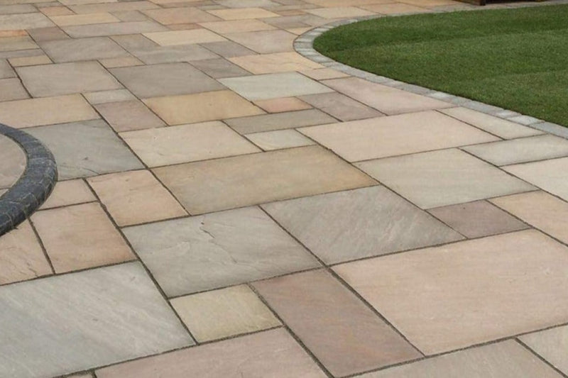 Raj Green Indian Sandstone - Patio Pack - 22mm Calibrated - Paving Slabs